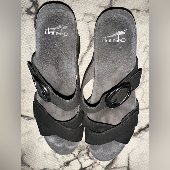 Dansko Black Women's Sandals 39 comfort shoe - Picture 2 of 10